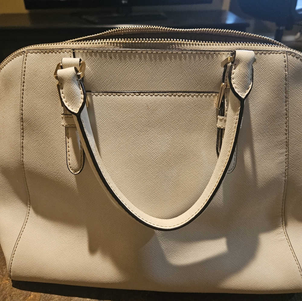 Women's Michael kors large light pink purse